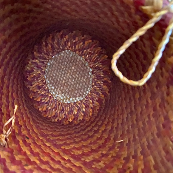 Straw Red and Brown Handbag - Picture 4 of 4